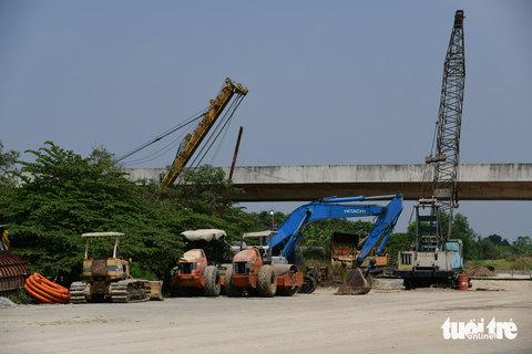 Phó thủ tướng Trần Hồng Hà: Tiền thì gửi tiết kiệm, dự án quan trọng lại trì trệ - Ảnh 4. Phó thủ tướng Trần Hồng Hà: Tiền thì gửi tiết kiệm, dự án quan trọng lại trì trệ - Ảnh 4.
