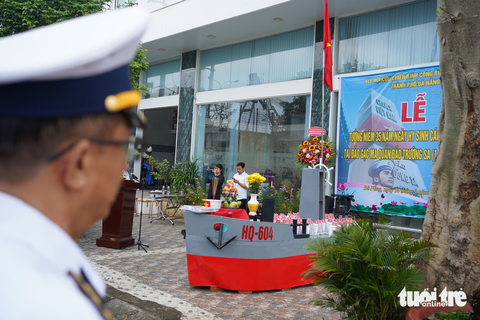 Tưởng niệm 64 anh linh liệt sĩ Gạc Ma: Đồng đội ơi, hãy về đây! - Ảnh 2. Tưởng niệm 64 anh linh liệt sĩ Gạc Ma: Đồng đội ơi, hãy về đây! - Ảnh 2.