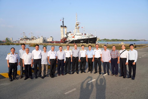 Thời hoa đỏ ở Gạc Ma - Ảnh 4. Thời hoa đỏ ở Gạc Ma - Ảnh 4.