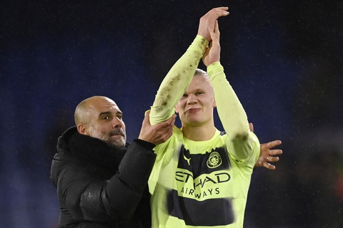 Sức ép của HLV Guardiola - Ảnh 1. Haaland (phải) sẽ giúp HLV Guardiola tiến xa ở Champions League - Ảnh: REUTERS
