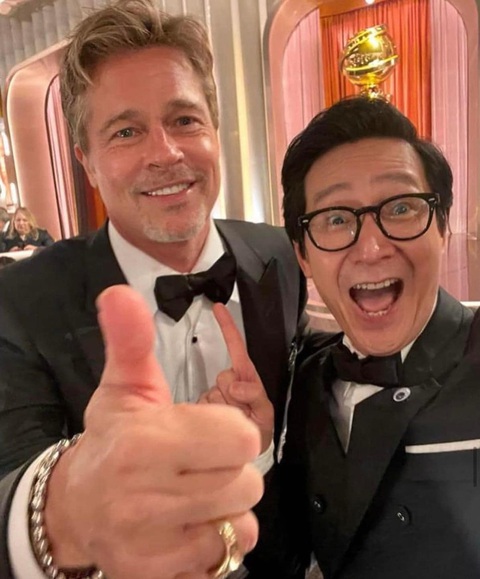 Quan Kế Huy gây thích thú với loạt ảnh ‘đu idol’ Hollywood - Ảnh 11. Quan Kế Huy gây thích thú với loạt ảnh ‘đu idol’ Hollywood - Ảnh 11.