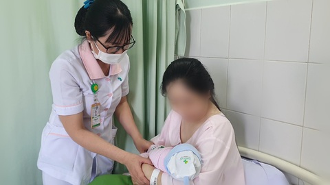 Bé gái chào đời cùng... vòng tránh thai của mẹ - Ảnh 2. Bé gái chào đời cùng... vòng tránh thai của mẹ - Ảnh 2.