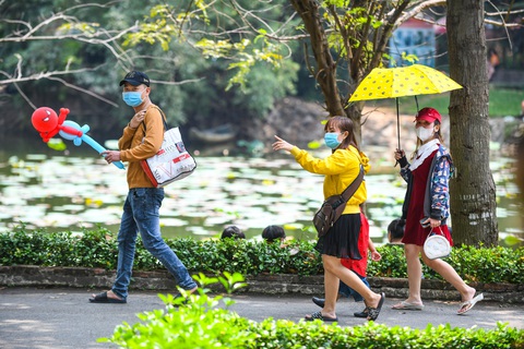 Thời tiết hôm nay 15-3: Nam Bộ khô nóng, Bắc Bộ có mưa phùn - Ảnh 1. Thời tiết hôm nay 15-3: Nam Bộ khô nóng, Bắc Bộ có mưa phùn - Ảnh 1.