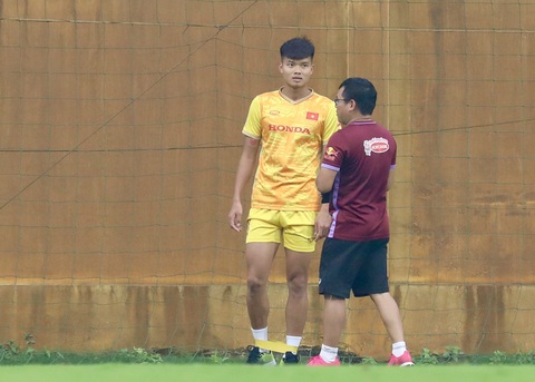 Ông Philippe Troussier gặp gỡ HLV U20 Việt Nam - Ảnh 5. Ông Philippe Troussier gặp gỡ HLV U20 Việt Nam - Ảnh 5.