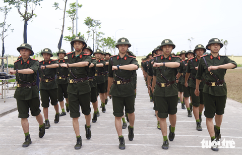1 tháng thao trường của 800 tân binh công an - Ảnh 8. 1 tháng thao trường của 800 tân binh công an - Ảnh 8.