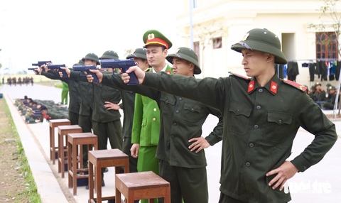 1 tháng thao trường của 800 tân binh công an - Ảnh 10. 1 tháng thao trường của 800 tân binh công an - Ảnh 10.
