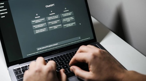 ChatGPT có giúp ích cho người bệnh? - Ảnh 1. ChatGPT có giúp ích cho người bệnh? - Ảnh 1.