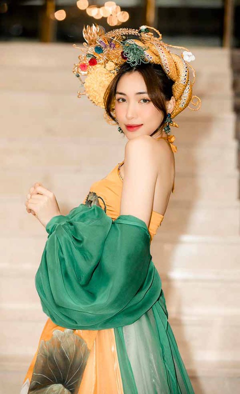 Ảnh vui sao Việt 15-3: Ngô Thanh Vân trêu chồng cố gắng trẻ hơn vợ - Ảnh 4. Ảnh vui sao Việt 15-3: Ngô Thanh Vân trêu chồng cố gắng trẻ hơn vợ - Ảnh 4.