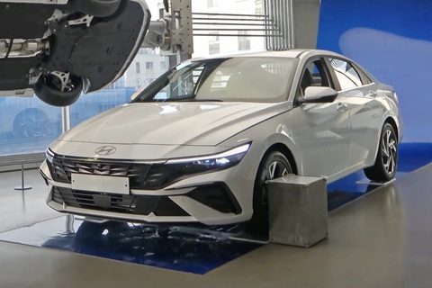 Nhiều người Việt chưa kịp mua Hyundai Elantra 2022 thì xe đã có bản nâng cấp mới - Ảnh 1. Nhiều người Việt chưa kịp mua Hyundai Elantra 2022 thì xe đã có bản nâng cấp mới - Ảnh 1.