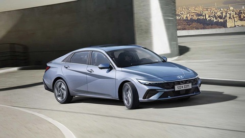 Nhiều người Việt chưa kịp mua Hyundai Elantra 2022 thì xe đã có bản nâng cấp mới - Ảnh 4. Nhiều người Việt chưa kịp mua Hyundai Elantra 2022 thì xe đã có bản nâng cấp mới - Ảnh 4.