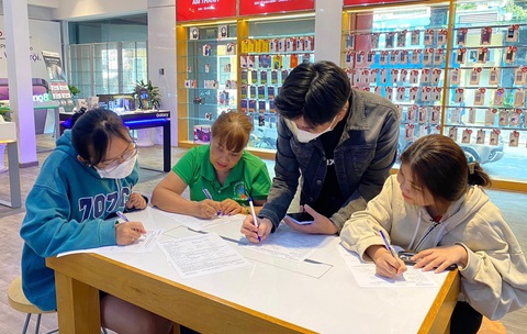 Nhà mạng sai phạm sẽ không được phát triển thuê bao mới - Ảnh 1. Nhà mạng sai phạm sẽ không được phát triển thuê bao mới - Ảnh 1.