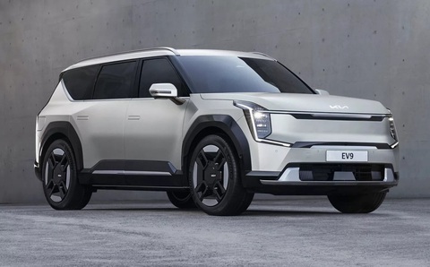 Kia EV9 ra mắt: SUV điện 7 chỗ rẻ nhất, ghế xoay 180 độ, rộng rãi cho cả nhà - Ảnh 1. Kia EV9 ra mắt: SUV điện 7 chỗ rẻ nhất, ghế xoay 180 độ, rộng rãi cho cả nhà - Ảnh 1.