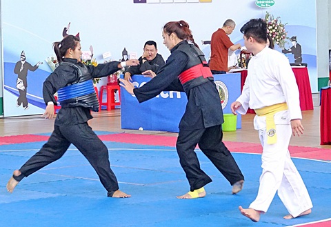 Không thi đấu vẫn được nhận huy chương - Ảnh 1. Nhiều điều kỳ lạ đã xảy ra tại Giải vô địch các CLB pencak silat quốc gia 2023 - Ảnh: HOÀNG TÙNG