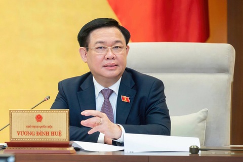 Quỹ bình ổn giá xăng dầu: Chưa hiệu quả nhưng vẫn nên giữ - Ảnh 3.