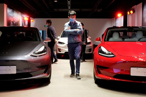 Chiêu giảm giá xe điện của Tesla bắt đầu phản tác dụng, Elon Musk nếm trái đắng - Ảnh 1. Chiêu giảm giá xe điện của Tesla bắt đầu phản tác dụng, Elon Musk nếm trái đắng - Ảnh 1.