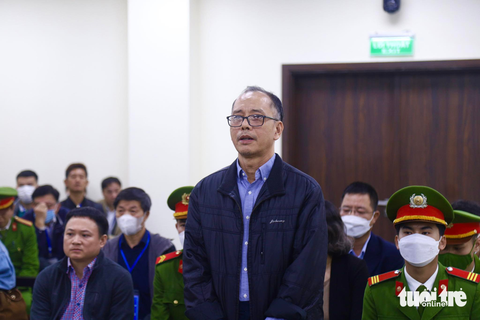 Cựu giám đốc ngân hàng trong vụ cho vay sai 360 tỉ lĩnh 7 năm tù - Ảnh 1. Cựu giám đốc ngân hàng trong vụ cho vay sai 360 tỉ lĩnh 7 năm tù - Ảnh 1.