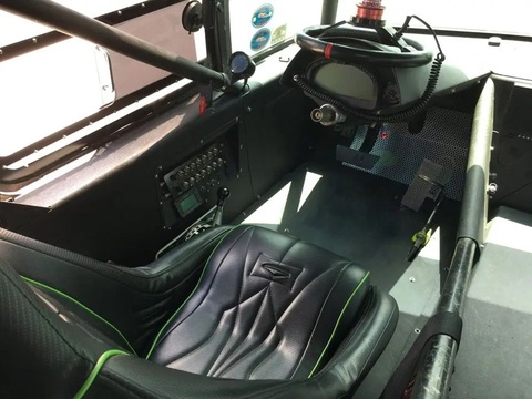 Nhà di động nhanh nhất thế giới giá hơn 2 tỉ đồng: Thợ độ trong Fast & Furious làm, nội thất kỳ dị - Ảnh 3. Nhà di động nhanh nhất thế giới giá hơn 2 tỉ đồng: Thợ độ trong Fast & Furious làm, nội thất kỳ dị - Ảnh 3.
