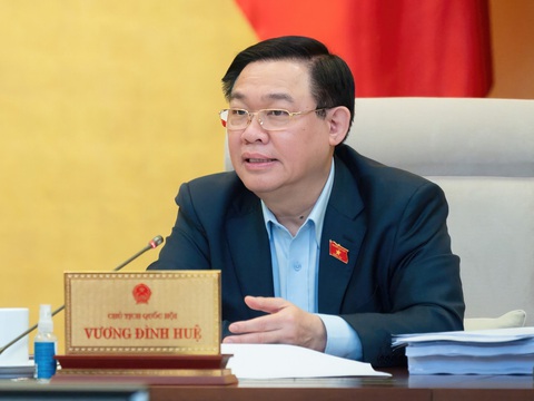 Chủ tịch Quốc hội: Khi là sinh viên năm hai, tôi đi làm ở hợp tác xã một lần và nhớ mãi... - Ảnh 1. Chủ tịch Quốc hội: Khi là sinh viên năm hai, tôi đi làm ở hợp tác xã một lần và nhớ mãi... - Ảnh 1.