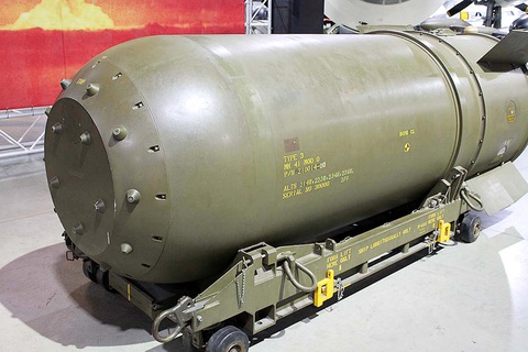 Vũ khí hạt nhân và 'bóng ma ngày tận thế' - Kỳ 2: 'Siêu bom' hạt nhân 100 megaton kiểu Mỹ - Ảnh 3. Bom nhiệt hạch B-41 (Mark 41), may là chưa bao giờ được sử dụng - Ảnh: atomicarchive.com