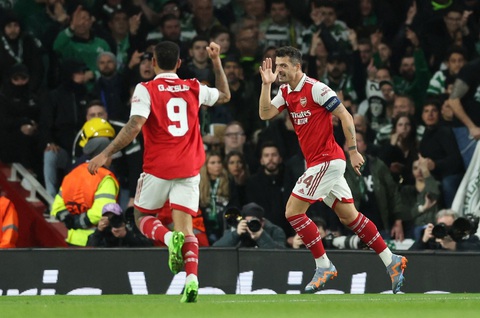 Arsenal bị loại khỏi Europa League sau loạt sút luân lưu - Ảnh 2. Arsenal bị loại khỏi Europa League sau loạt sút luân lưu - Ảnh 2.