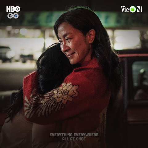 Doanh thu bán vé Cuộc chiến đa vũ trụ tăng 560% sau khi thắng Oscar 2023 - Ảnh 4. Doanh thu bán vé Cuộc chiến đa vũ trụ tăng 560% sau khi thắng Oscar 2023 - Ảnh 4.