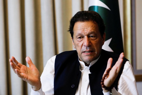 Cựu thủ tướng Pakistan hầu tòa, lo sợ bị bắt - Ảnh 1. Cựu thủ tướng Pakistan hầu tòa, lo sợ bị bắt - Ảnh 1.