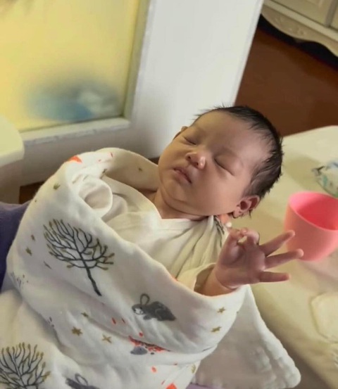 Ảnh vui 18-3: Đố bạn tìm được lỗi sai trong 10 giây - Ảnh 3. Ảnh vui 18-3: Đố bạn tìm được lỗi sai trong 10 giây - Ảnh 3.