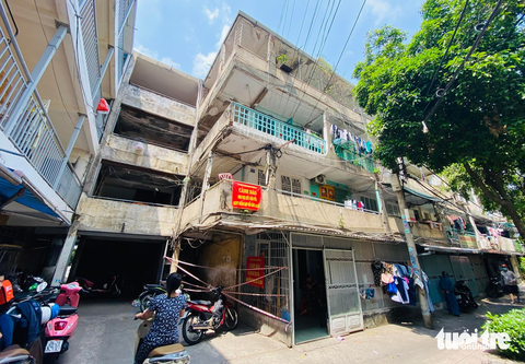 Lô C chung cư Tôn Thất Thuyết, phường 4, quận 4, TP.HCM - Ảnh: QUANG ĐỊNH Lô C chung cư Tôn Thất Thuyết, phường 4, quận 4, TP.HCM - Ảnh: QUANG ĐỊNH