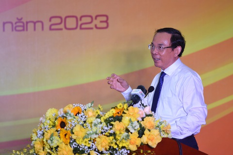 Bí thư Nguyễn Văn Nên: Quan tâm phát triển giao thông đường sông, đường sắt - Ảnh 2. Bí thư Nguyễn Văn Nên: Quan tâm phát triển giao thông đường sông, đường sắt - Ảnh 2.