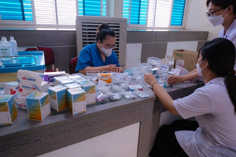 Còn 7.000 hồ sơ cấp phép trang thiết bị y tế chưa được cấp phép, vì sao? - Ảnh 1. Còn 7.000 hồ sơ cấp phép trang thiết bị y tế chưa được cấp phép, vì sao? - Ảnh 1.