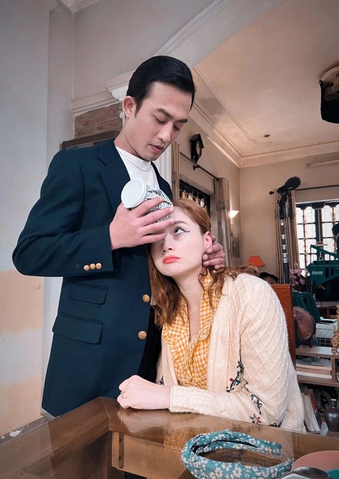 Lan Phương làm nàng dâu trẻ con quá ố dề khiến Doãn Quốc Đam bị vạ lây - Ảnh 1. Lan Phương làm nàng dâu trẻ con quá ố dề khiến Doãn Quốc Đam bị vạ lây - Ảnh 1.
