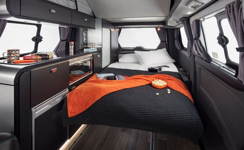 Cách biến Ford Transit thành nhà di động với không gian như phòng nghỉ mini - Ảnh 10. Cách biến Ford Transit thành nhà di động với không gian như phòng nghỉ mini - Ảnh 10.