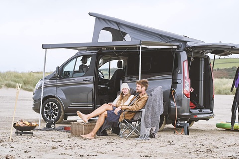 Cách biến Ford Transit thành nhà di động với không gian như phòng nghỉ mini - Ảnh 18. Cách biến Ford Transit thành nhà di động với không gian như phòng nghỉ mini - Ảnh 18.