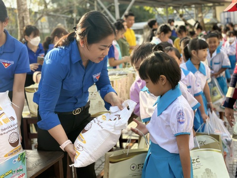 Cần Thơ triển khai nhiều hoạt động Tháng thanh niên - Ảnh 2. Cần Thơ triển khai nhiều hoạt động Tháng thanh niên - Ảnh 2.