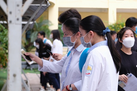 Công bố đề thi và đáp án của kỳ thi học sinh giỏi quốc gia - Ảnh 1. Công bố đề thi và đáp án của kỳ thi học sinh giỏi quốc gia - Ảnh 1.