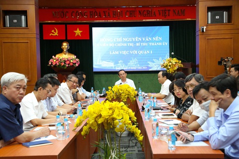 Quận 1 có 100 nhà hàng, quán cà phê hỗ trợ vệ sinh công cộng miễn phí - Ảnh 1. Quận 1 có 100 nhà hàng, quán cà phê hỗ trợ vệ sinh công cộng miễn phí - Ảnh 1.