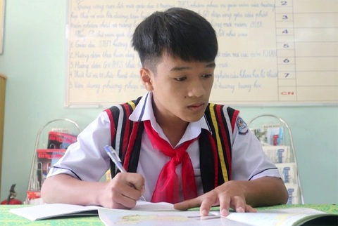 Niềm tự hào của đồng bào Cor - Ảnh 1. Hồ Thanh Kỹ, niềm tự hào của cả cộng đồng người Cor ở Trà Bồng (Quảng Ngãi) - Ảnh: T.T.