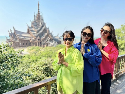 Vợ chồng Vân Trang, Lê Bê La, Ái Châu ‘lầy lội’ khi du lịch Thái Lan - Ảnh 4. Vợ chồng Vân Trang, Lê Bê La, Ái Châu ‘lầy lội’ khi du lịch Thái Lan - Ảnh 4.