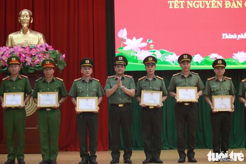 Công an TP.HCM: Đã khởi tố 129 bị can liên quan sai phạm đăng kiểm - Ảnh 4. Công an TP.HCM: Đã khởi tố 129 bị can liên quan sai phạm đăng kiểm - Ảnh 4.