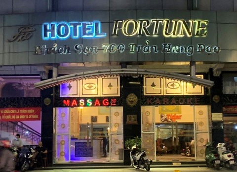 Mại dâm qua mạng có MC, thí sinh người đẹp, người mẫu, diễn viên, tiếp viên hàng không... - Ảnh 1. Mại dâm qua mạng có MC, thí sinh người đẹp, người mẫu, diễn viên, tiếp viên hàng không... - Ảnh 1.