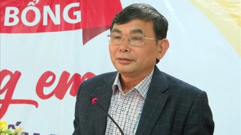 Cảnh cáo Phó chủ tịch HĐND tỉnh Phú Yên Nguyễn Tấn Chân - Ảnh 1. Cảnh cáo Phó chủ tịch HĐND tỉnh Phú Yên Nguyễn Tấn Chân - Ảnh 1.