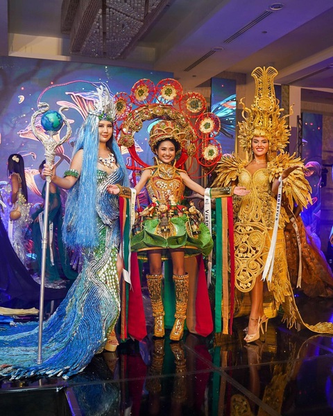 Nguyễn Thanh Hà vào top 10 Miss Eco International 2023 - Ảnh 3. Nguyễn Thanh Hà vào top 10 Miss Eco International 2023 - Ảnh 3.