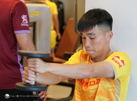 U23 Việt Nam tăng cường tập gym trước trận gặp U23 Iraq - Ảnh 5. U23 Việt Nam tăng cường tập gym trước trận gặp U23 Iraq - Ảnh 5.