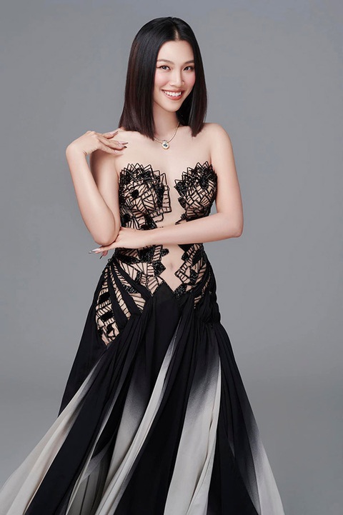 Ảnh vui sao Việt 20-3: Hồ Ngọc Hà đọ sắc cùng Võ Hạ Trâm - Ảnh 6. Ảnh vui sao Việt 20-3: Hồ Ngọc Hà đọ sắc cùng Võ Hạ Trâm - Ảnh 6.