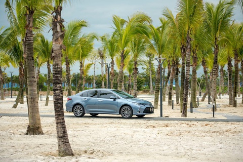 Toyota Corolla Altis giữ vị thế trong phân khúc sedan hạng C tại Việt Nam - Ảnh 6. Toyota Corolla Altis giữ vị thế trong phân khúc sedan hạng C tại Việt Nam - Ảnh 6.