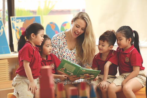 Đợi ‘tài chính ổn định’ mới cho con học trường quốc tế? - Ảnh 1.