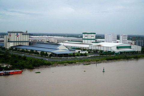 Vi phạm sử dụng đất, xây dựng tại Khu công nghiệp Bình Minh - Ảnh 1. Nhiều vi phạm trong sử dụng đất, xây dựng tại Khu công nghiệp Bình Minh - Ảnh: CHÍ HẠNH