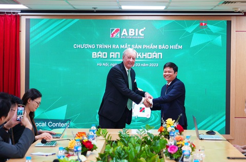 Bảo hiểm Agribank chính thức ra mắt bảo hiểm Bảo an tài khoản - Ảnh 2. Lễ ra mắt sản phẩm bảo an tài khoản của Bảo hiểm Agribank hôm 21-3. Ảnh ABIC.