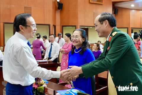 Bí thư Nguyễn Văn Nên: Ngày càng xuất hiện nhiều cách làm mới với tinh thần dám nghĩ dám làm - Ảnh 1. Bí thư Nguyễn Văn Nên: Ngày càng xuất hiện nhiều cách làm mới với tinh thần dám nghĩ dám làm - Ảnh 1.