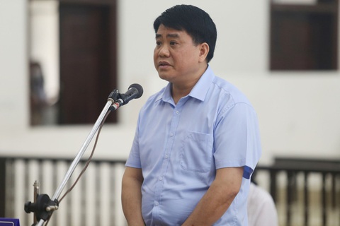 Ông Nguyễn Đức Chung bị khởi tố liên quan vụ trồng cây xanh tại Hà Nội - Ảnh 1. Ông Nguyễn Đức Chung bị khởi tố liên quan vụ trồng cây xanh tại Hà Nội - Ảnh 1.